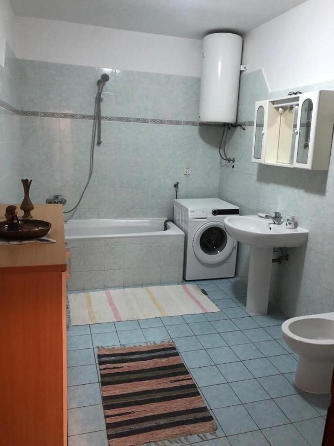 Francis Appartements Pakoštane Екстериор снимка