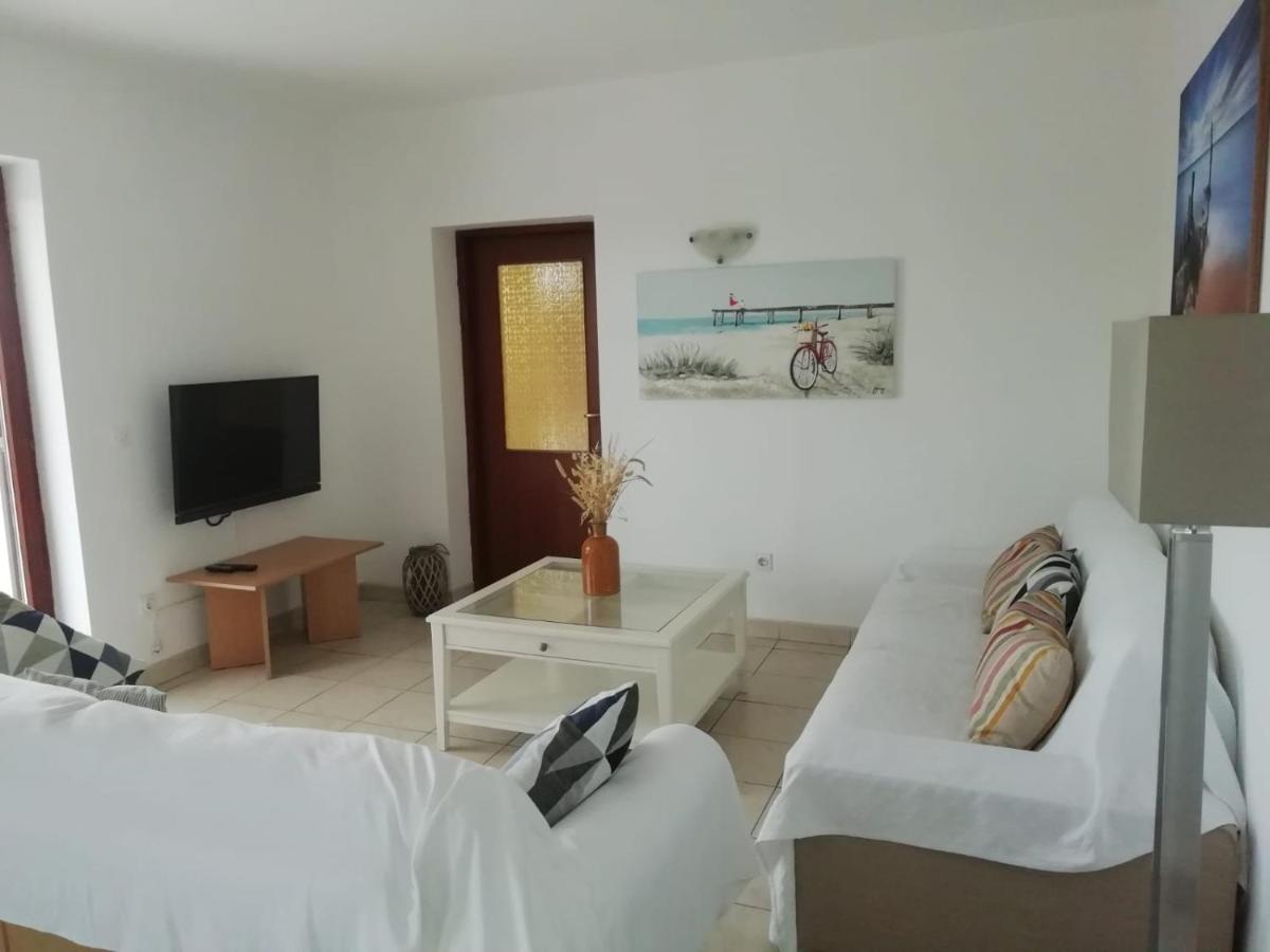 Francis Appartements Pakoštane Екстериор снимка